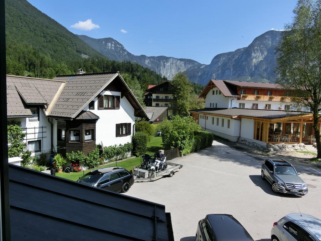 Hotel Haus Am See Obertraun Kültér fotó